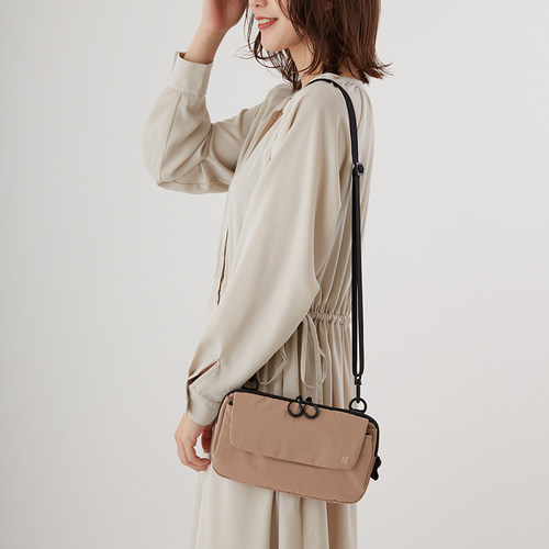 milesto单肩斜挎两用翻盖信封包