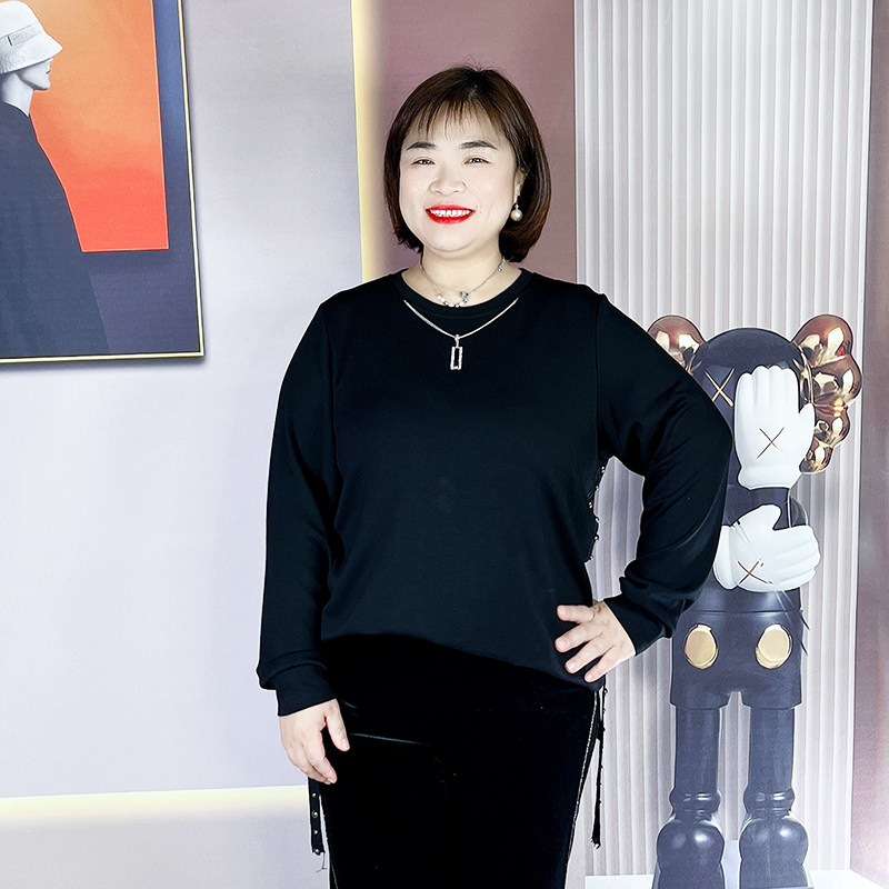 2024春装新款圆领长袖卫衣休闲大码女装链条拼接套头显瘦打底上衣