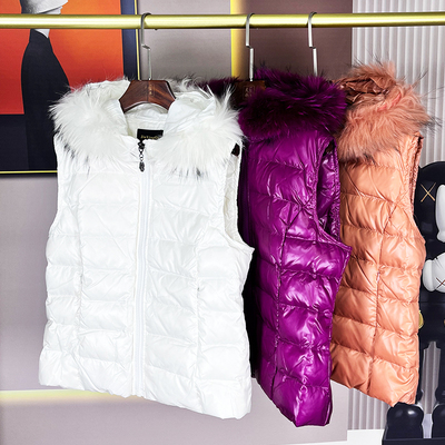 金影奇羽绒马甲外套女休闲短款连帽保暖羽绒马甲韩版显瘦