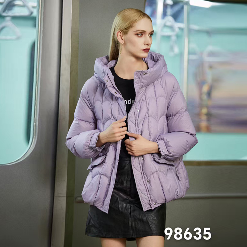 大码女装冬季短款连帽羽绒服