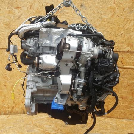 适用路虎揽胜 星脉 极光 捷豹 XE XF 204DTA 2.0T 柴油发动机总成