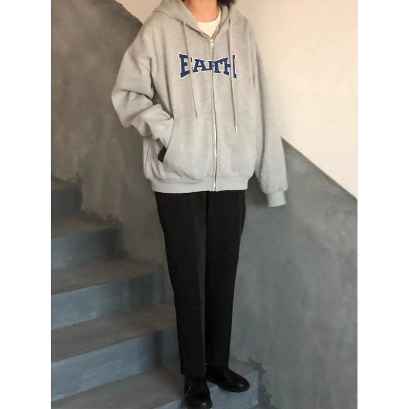 【清】原99，特29。黑色西装裤