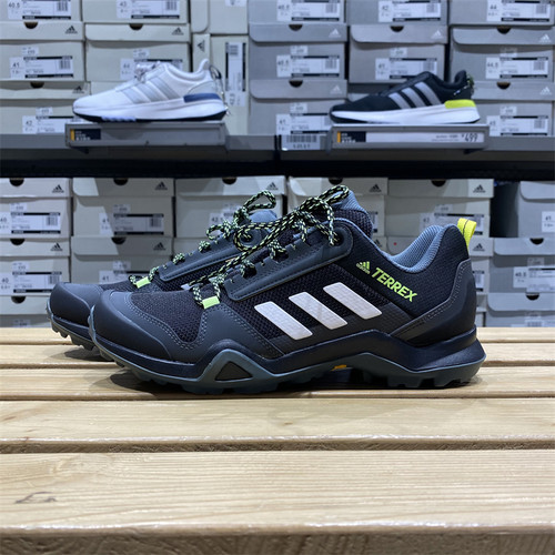 Adidas/阿迪达斯耐磨系带休闲鞋