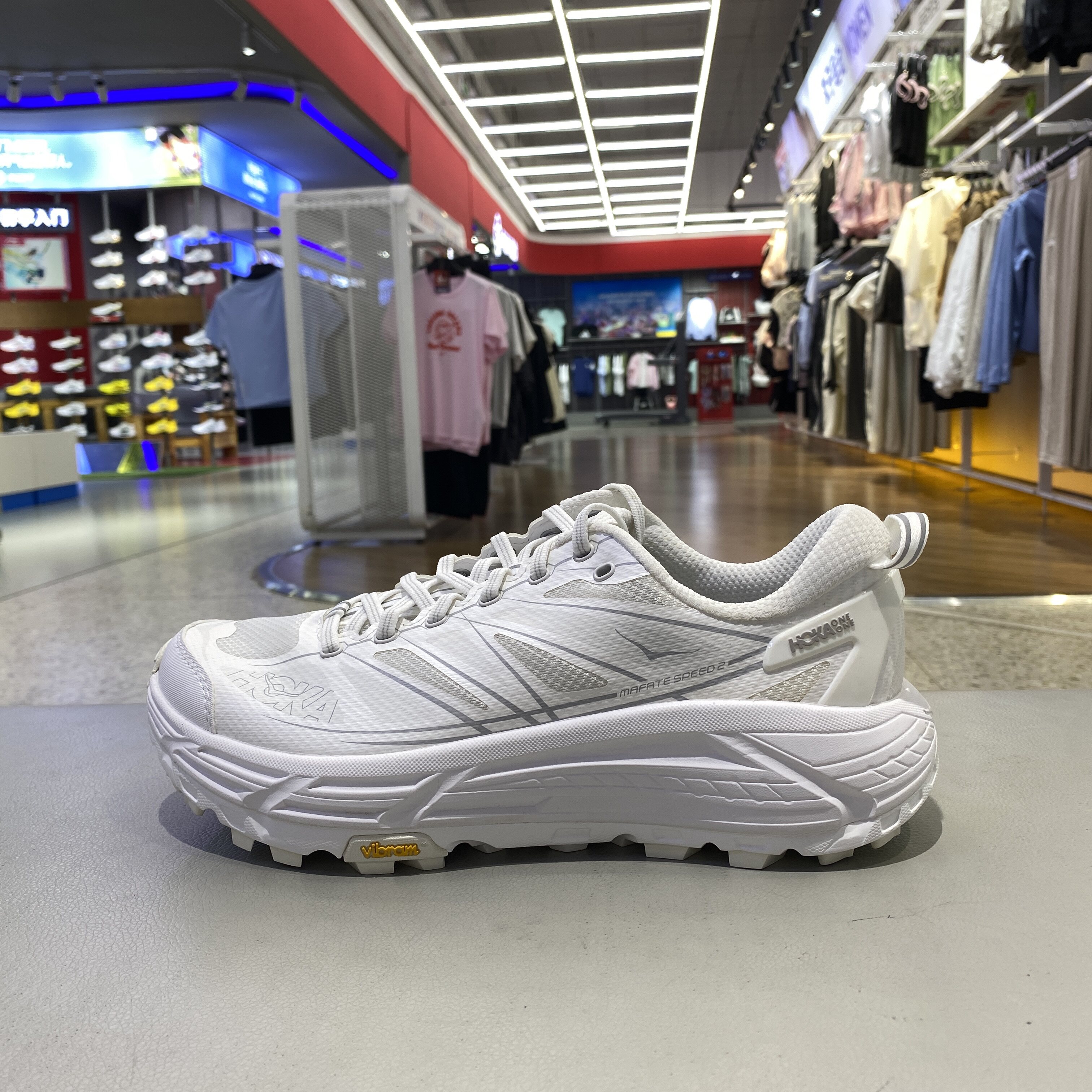 HOKA男女款休闲鞋缓震运动鞋图片