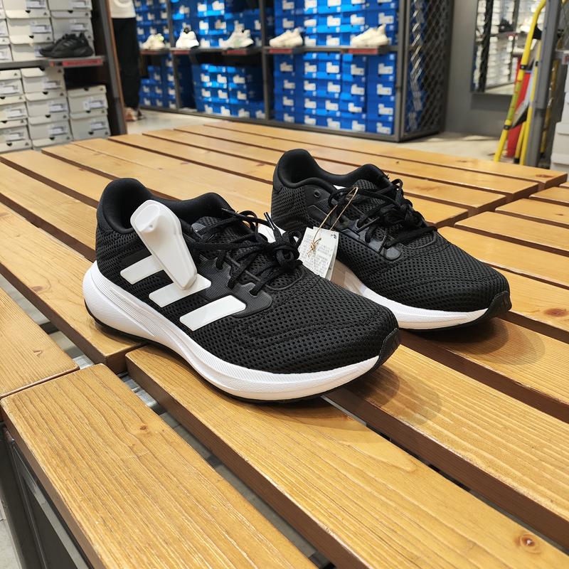 Adidas/阿迪达斯休闲运动跑步鞋