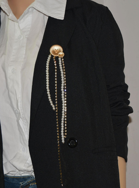 复古奢华高档珍珠流苏别针链条镶钻胸针男女胸花秋冬西装外套配饰