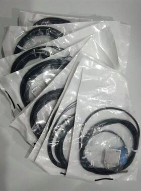 6061701YF2Z1B-C90XXXMHDAC PVC/15*0,14/SW/SH传感器原装现