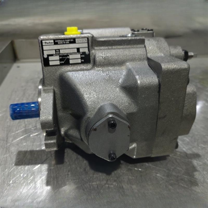 PVP1636R212液压柱塞泵PVP4136C2R26A5A1油泵PVP33369R221