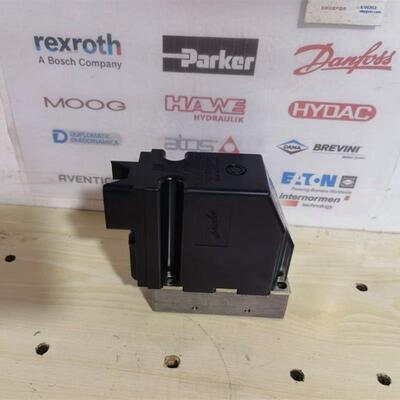 PVEH32(S4) 157B4032 # 比例阀电控模块全新库存