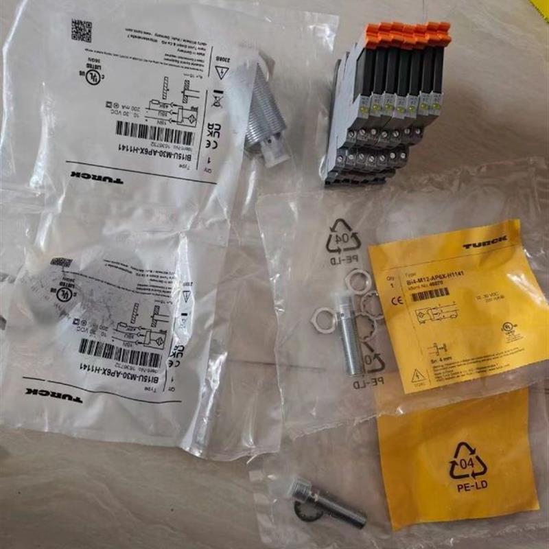 PM1108 PM1503 PM1504 PM1543 PM1602 PM1603  全新原装传感器