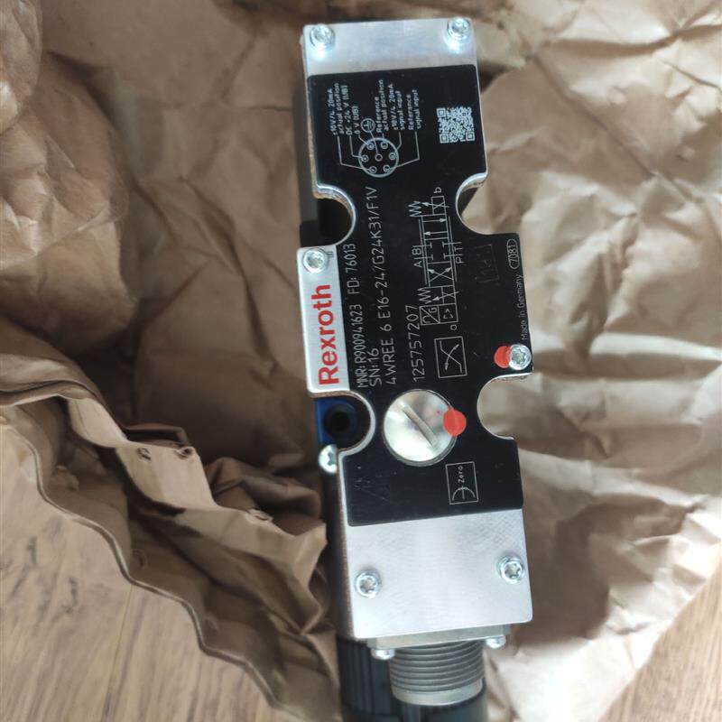 德国比例伺服阀0811404044 4WRPH6C3B40P-2X/G24Z4/M