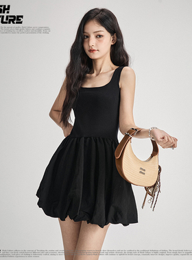 SLASH 甜酷风黑色花苞连衣裙女夏新款无袖U领收腰显瘦A字蓬蓬短裙