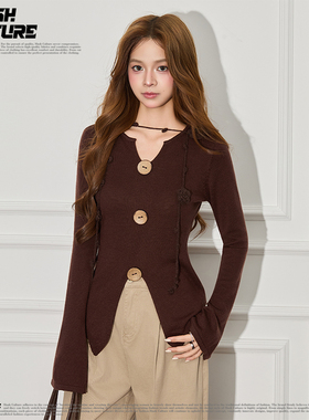 SLASH 美拉德风深棕大纽扣针织衫女修身显瘦开叉下摆喇叭袖打底衫