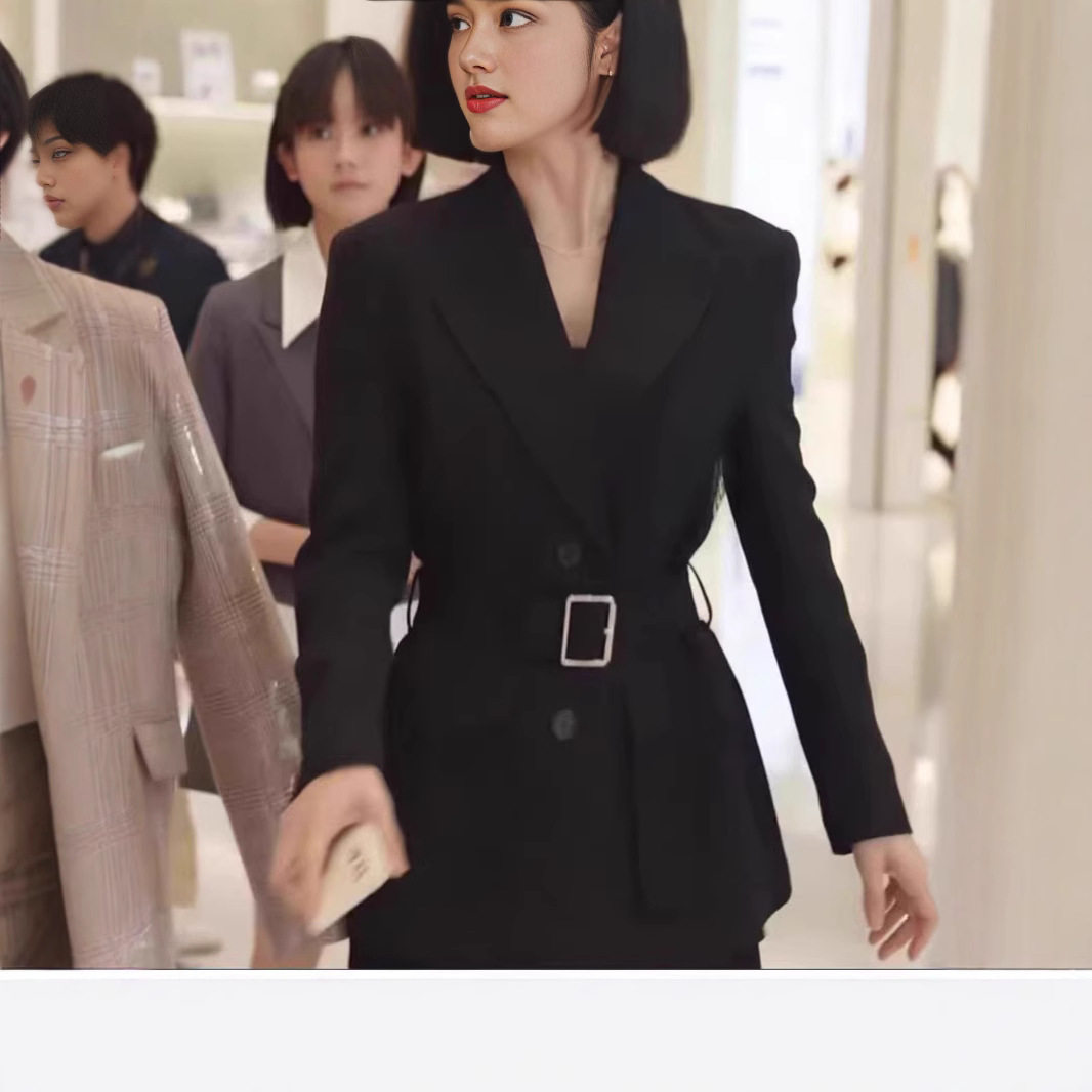 黑色小西装女士修身军装风职场通勤外套春秋气质休闲新款优雅