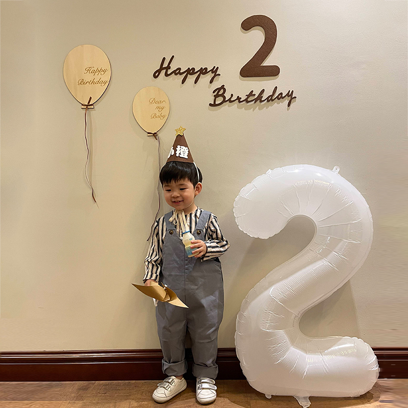 宝宝周岁派对布置装饰拍照道具