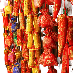 新年装饰品鞭炮红辣椒串挂饰客厅过年门挂中国结福字乔迁之喜挂件
