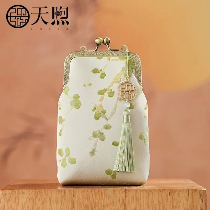 Pmsix天煦新中式手拎珍珠包女2024新款国风配流苏旗袍汉服斜挎包