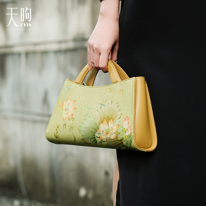 Pmsix天煦女包新中式国风手提包高级感单肩包斜挎包大容量牛皮包