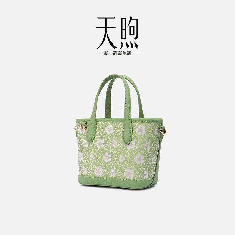 Pmsix女包民族风妈妈包旗袍包女