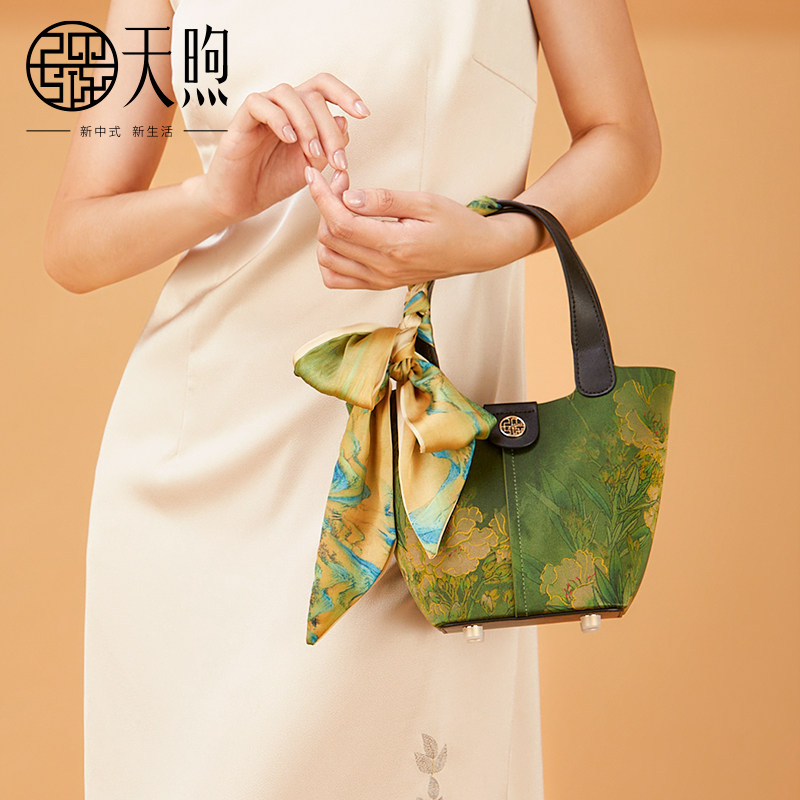 Pmsix中国风女包旗袍包妈妈包女