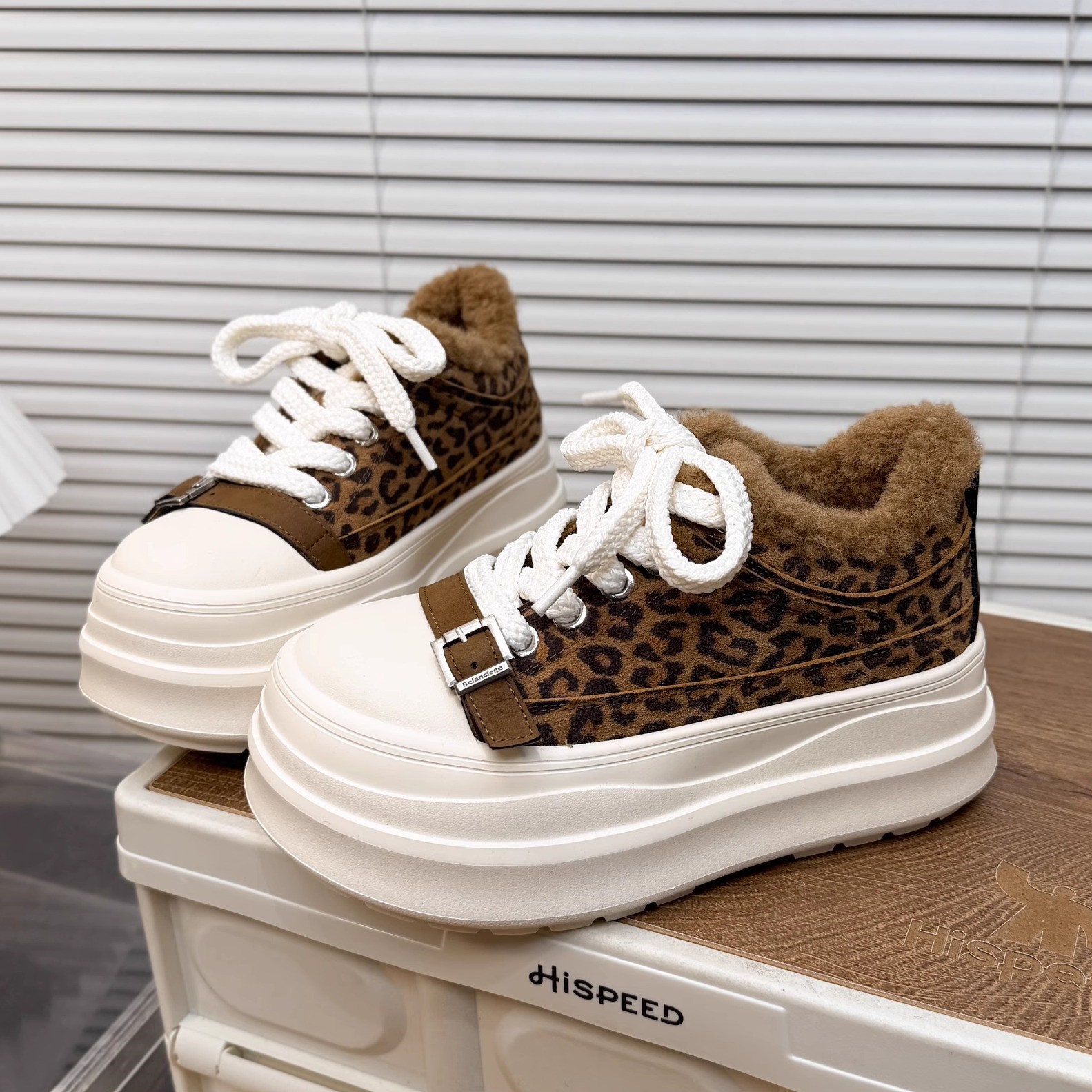 明星同款7cm磨砂真皮豹纹板鞋女厚底冬季加绒系带百搭休闲运动鞋