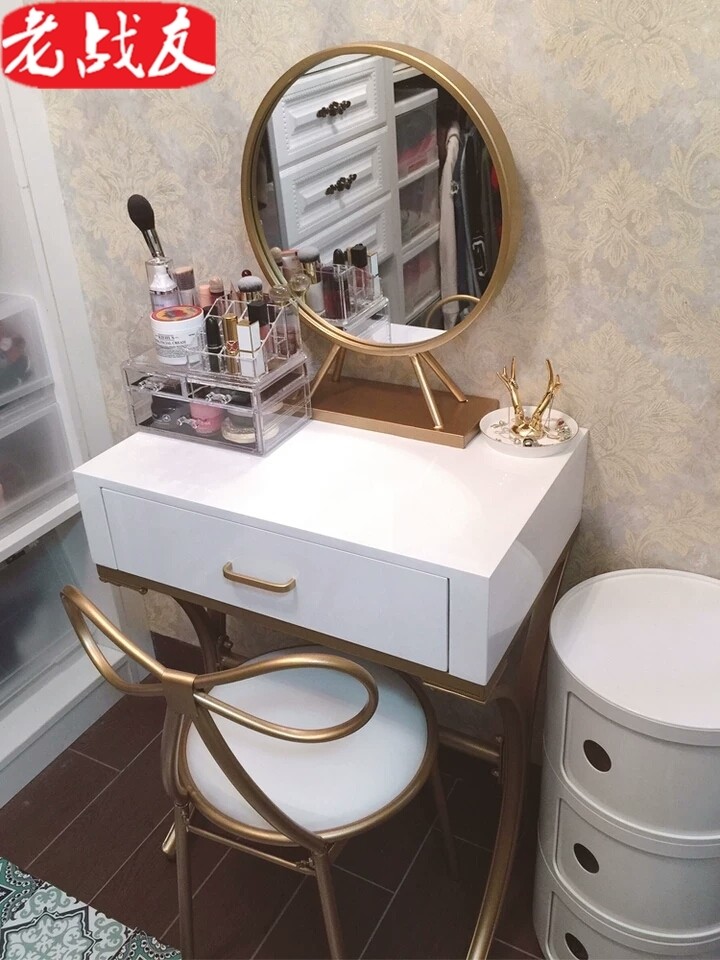 北欧ins梳妆台卧室现代简约网红化妆桌小户型迷你简易铁艺化妆台|msdalam kategori perabot kediaman, of Tables, Dresser/meja - dari Buy2taobao.com untuk memberikan perkhidmatan ejen Taobao profesional membeli