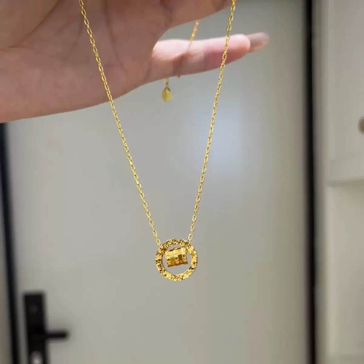 S925碎碎冰小蛮腰项链女百搭超闪锁骨链时尚爆款转运珠生日送女友