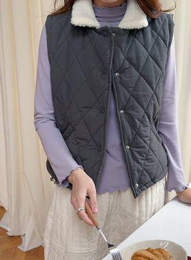 【歌铭】撞色拼接毛毛翻领菱格棉马甲背心女冬季可叠穿上衣N0028D