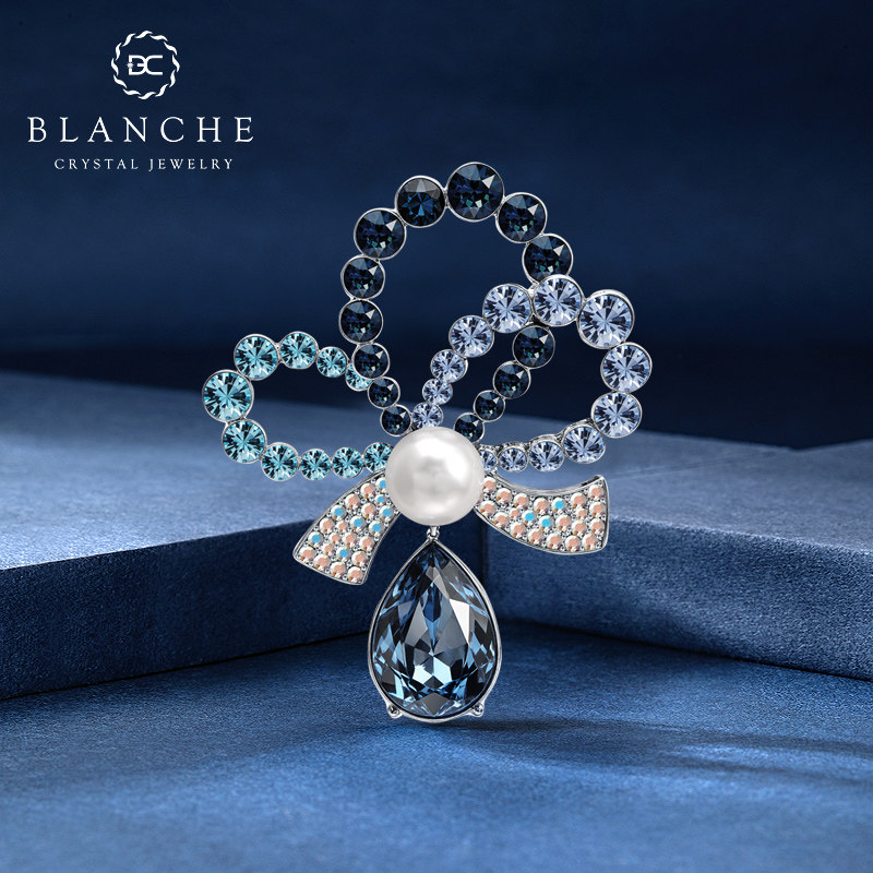 花篮蝴蝶结水滴水晶胸针高级感女
