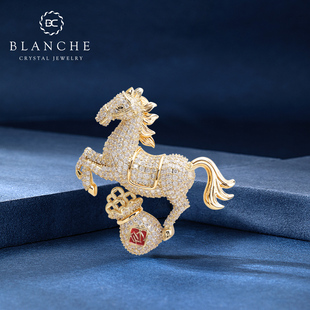 BLANCHE/布兰琪马上发财本命年马胸针男士轻奢胸花闪亮钱袋别针女