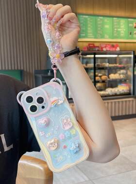立体熊耳适用带手链苹果16promax手机壳卡通iphone17Pro挂绳软硅胶15plus高级感小众女14pm卡通13 max新款12