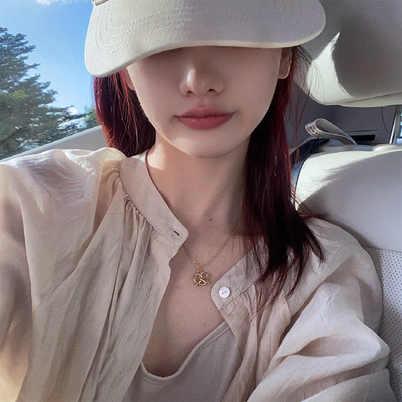 韩国姜涩琪同款锆石金属爱心项链女高级感碱水结糖饼锁骨链爆款