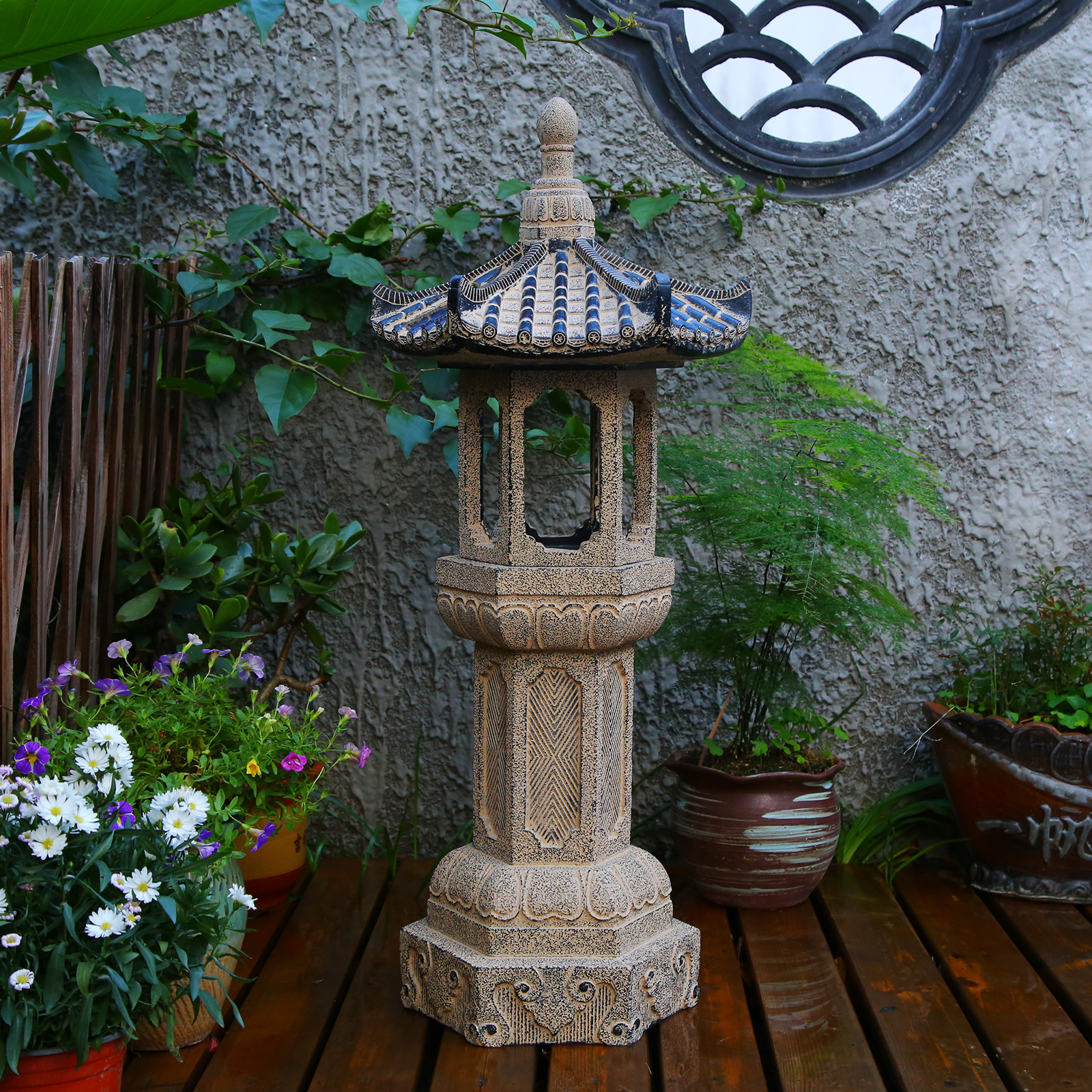 裁云間LED中式樹脂浮雕太陽能燈