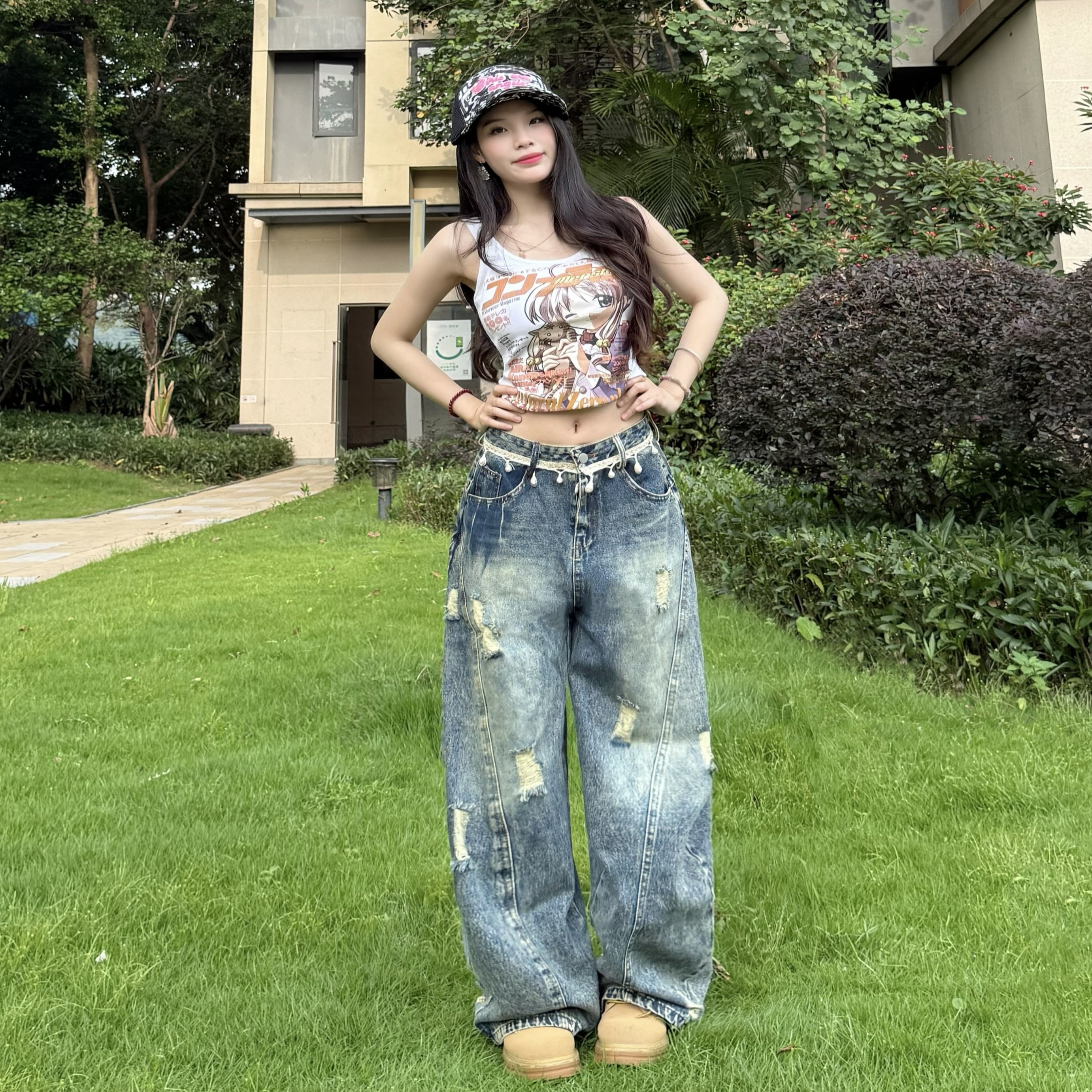 1N1N美式复古珍珠腰链拼接破洞牛仔裤女2025新款宽松显瘦弯刀长裤