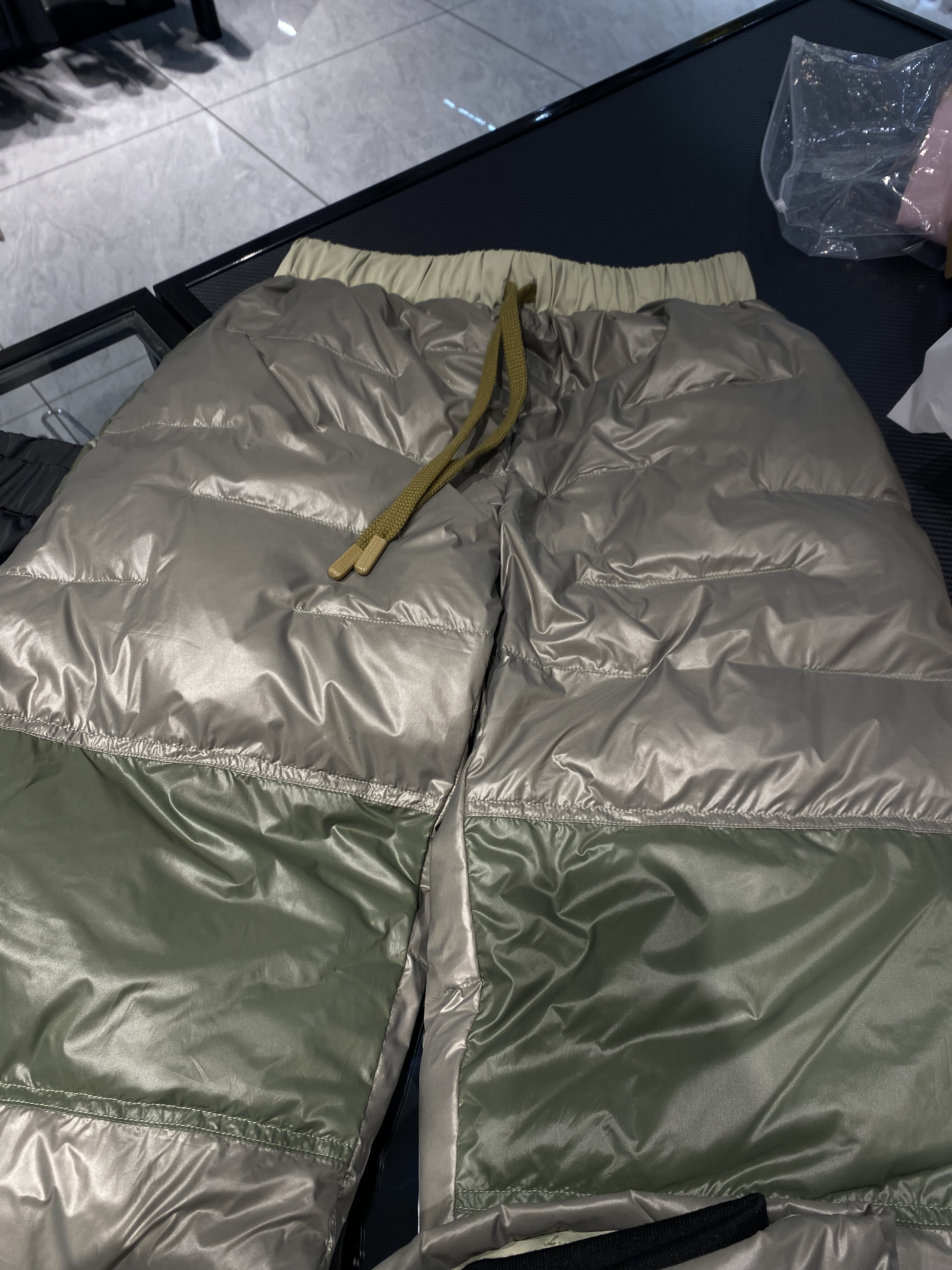 加厚鹅绒裤零下军绿色保暖抗冻高充绒量零下30度