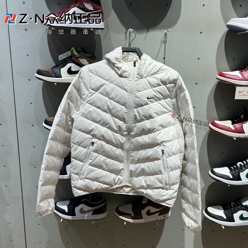 耐克女子冬季连帽防风保暖羽绒服