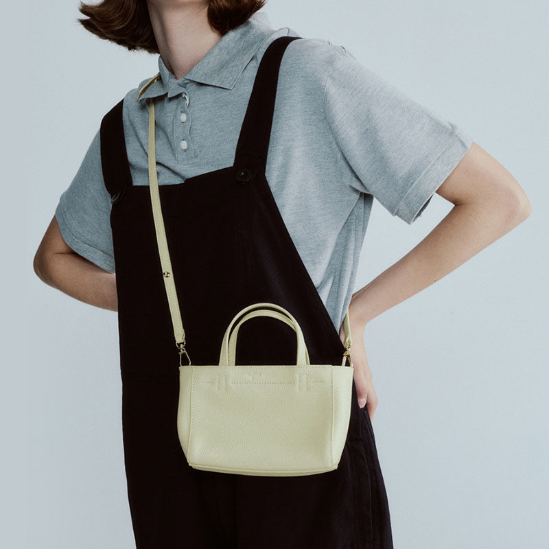 包包女款迷你托特包真皮单肩斜挎包小众轻奢小方包2026季新款