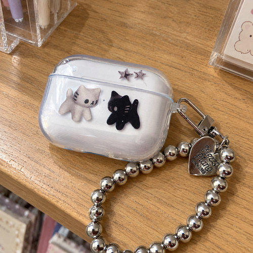 简约创意耳机保护壳黑白双猫星星透明耳机壳适用airpods1/2/3/4/5/pro/pro2/pro3新款猫咪图案爱心配饰软壳