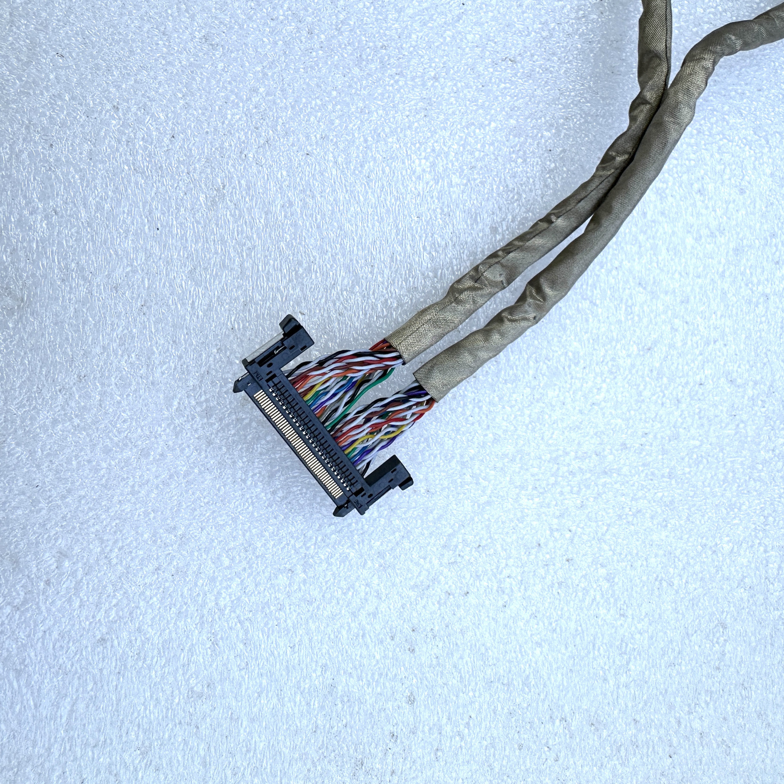 飞利浦272P4Q 排线 连接线 适用LTM270DL06原装