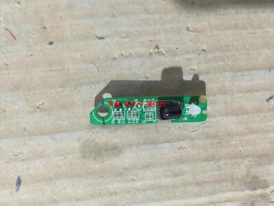 三洋32CE670LED遥控接收板40-CE670L-IRA2LG