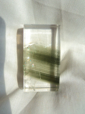 天然绿幽灵水晶吊坠无事牌