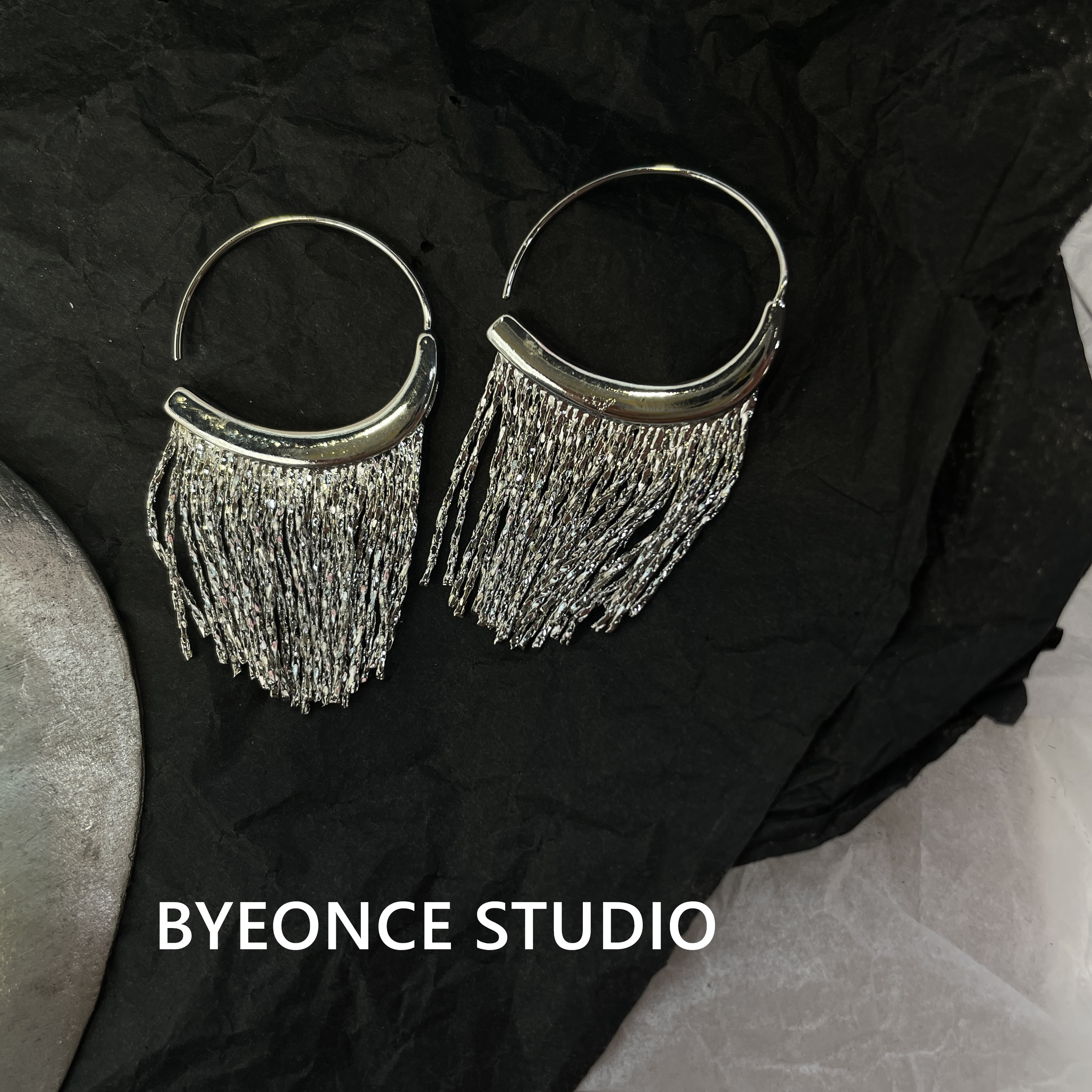 925银针高级感流苏链条耳环女气质独特设计感耳钩2023年新款EH103