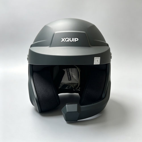 XQUIP赛道半盔FIA/SA2025认证