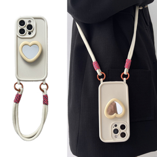 简约米白硅胶爱心镜子支架适用于17苹果15promax手机壳iphone13 16斜挎绳12promax小众14pro防摔i15手提式