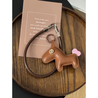 皮质可爱小马深棕色短皮手提绳 挂件手机壳通用防丢手提链装饰绳