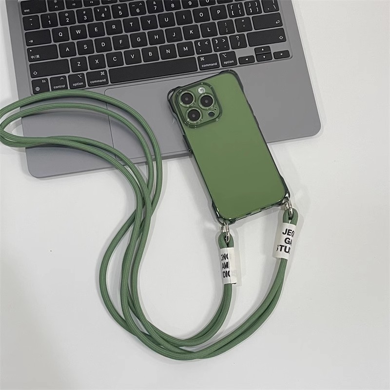 四角开孔侧挂斜挎背带四挂孔苹果15promax挂绳手机壳14适用13pro新款iphone16女12软11透绿XS