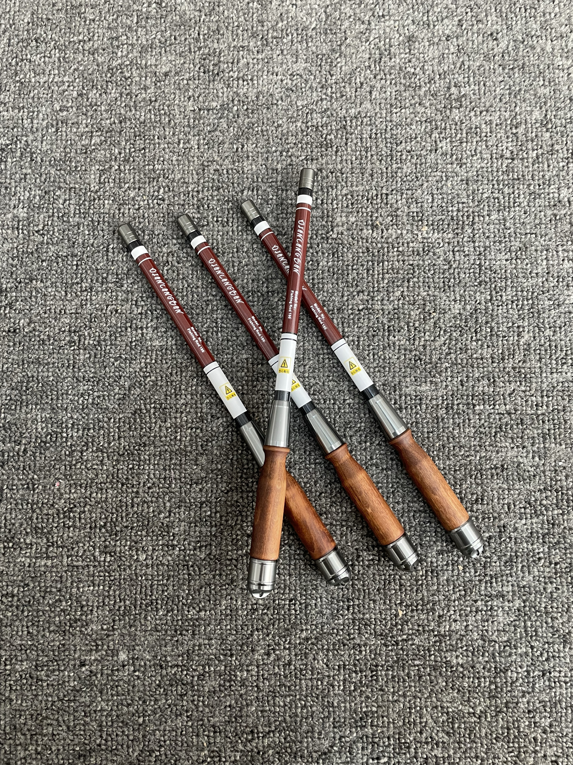 小物钓竿超短节超轻超硬溪流钓鱼竿手竿杆碳素台钓竿野钓手杆