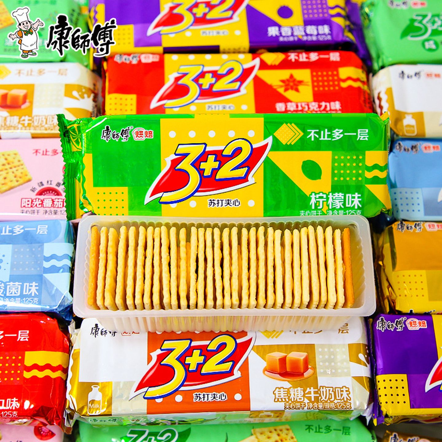 康师傅3加2苏打饼干巨好吃的零食