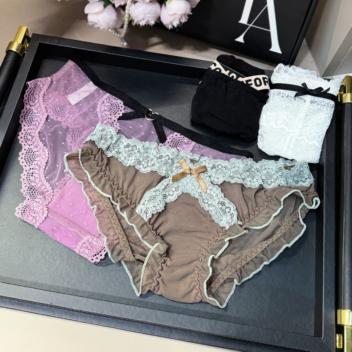 「LA」晚安派对*LadyAllure情绪套盒纯欲蕾丝女内裤四条组合装