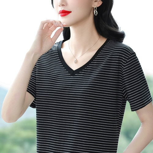 夏装新款纯棉短袖T恤女装黑白条纹V领上衣服中年妈妈宽松遮肉小衫